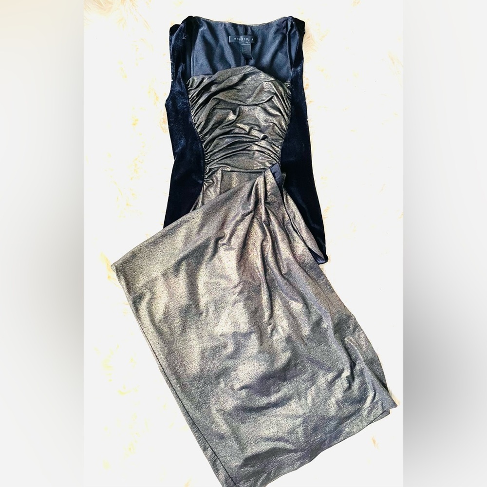 NWOT black velvet and gold night gown